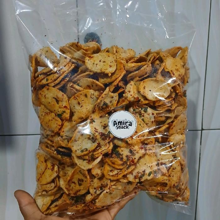 

PROMO 1kg Basreng koin pedas extra daun jeruk by Amira jaya snack food cemilan pedas Makanan ringan