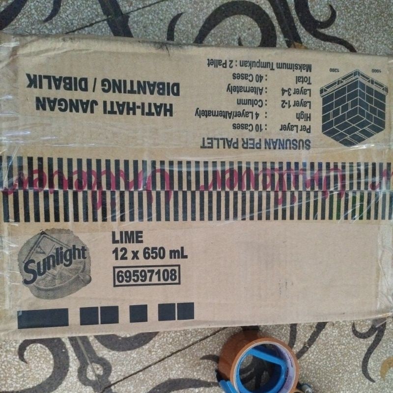 Sunlight 650 ml Ukuran 1 Dus