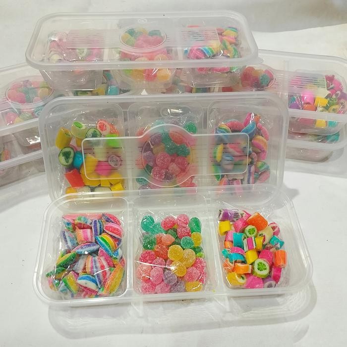 

Fruity Candy Sekat 2 Box Permen Fruity Pillow Candy Sticky Candy Sekat 3 Ekonomis Candy Fruity
