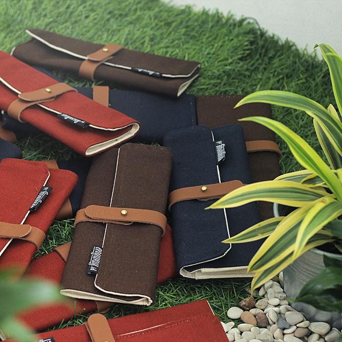 

Bentley - Tempat Pensil Gulung / Lipat, Roll Up Pencil Case Brown