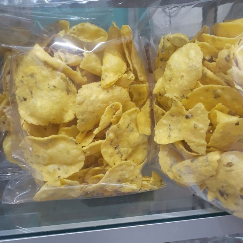 

Mamam_Asoy Snack/Keripik Kecimpring Comring Singkong Gurih Dan Renyah 1Kg/Cemilan Kiloan