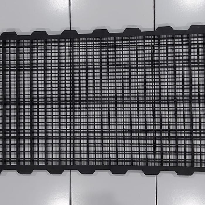 Slat lantai plastik /slat kandang hewan