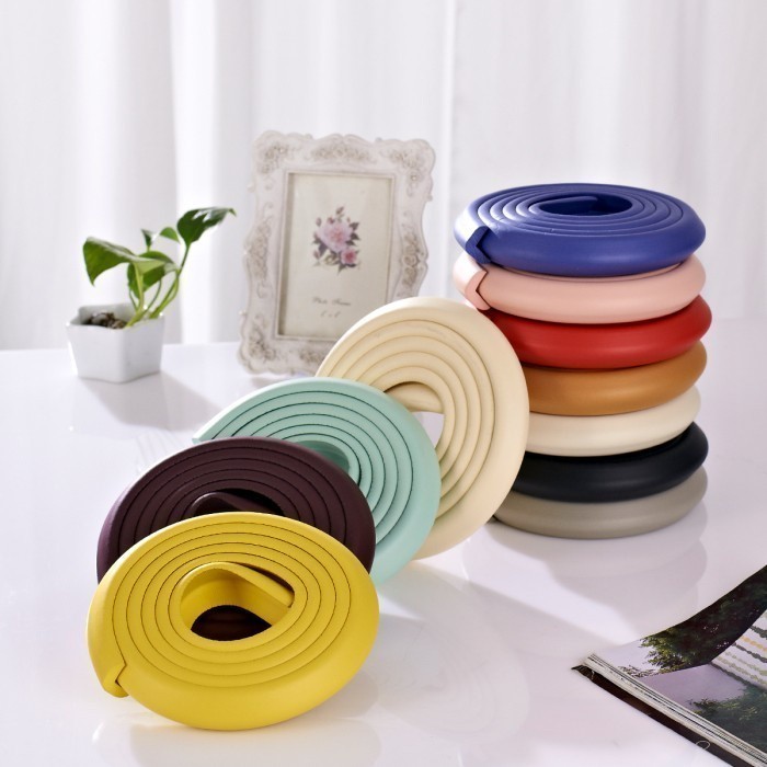 PREMIUM Pelindung Sudut Siku Meja Tembok Kaca Tangga Kursi Pengaman Tebal 2m