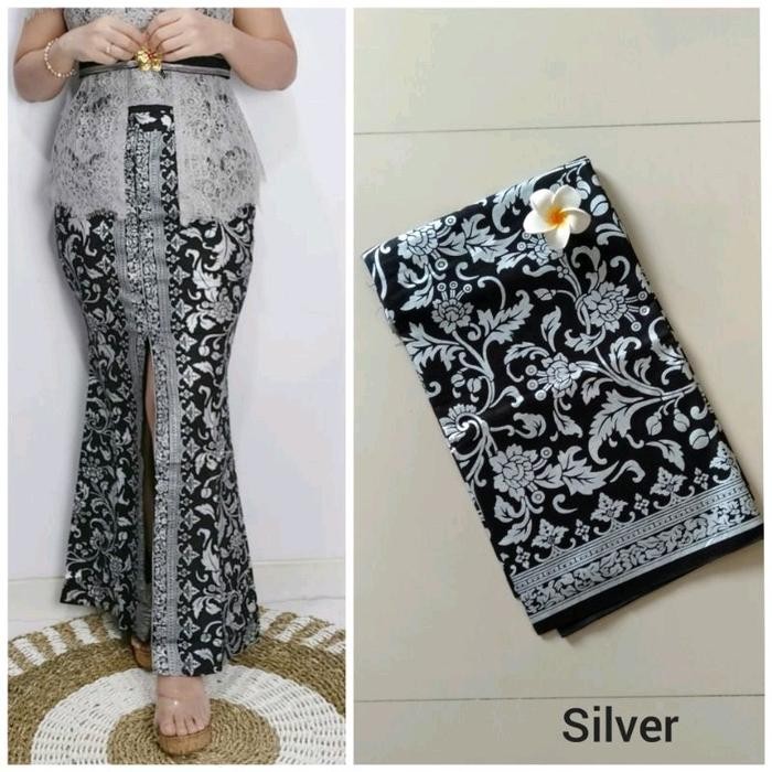 Rok Duyung Katun Prada Ukir Silver