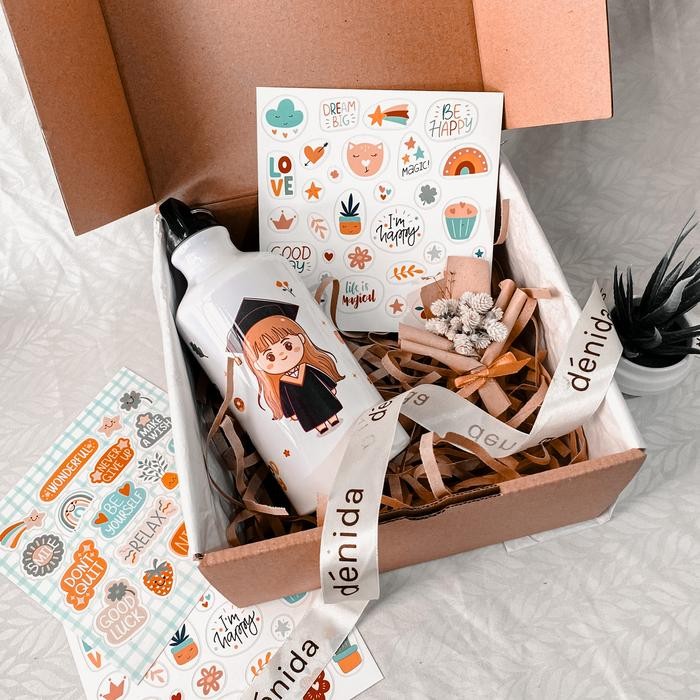 Terbaru Denida Graduation Gift Box Hadiah Botol Minum Custom Hampers Wisuda Unik Packing Aman