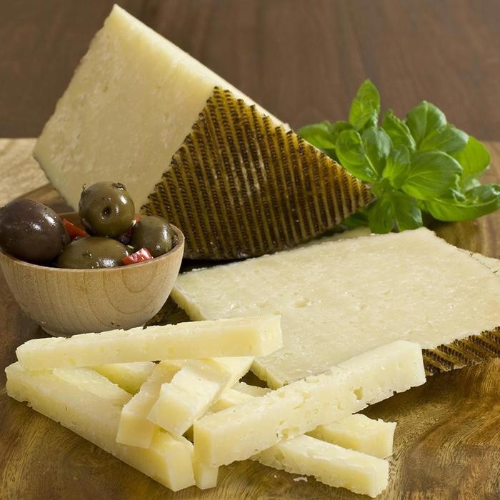 

MANCHEGO CHEESE DOP IMPORTED FROM SPAIN