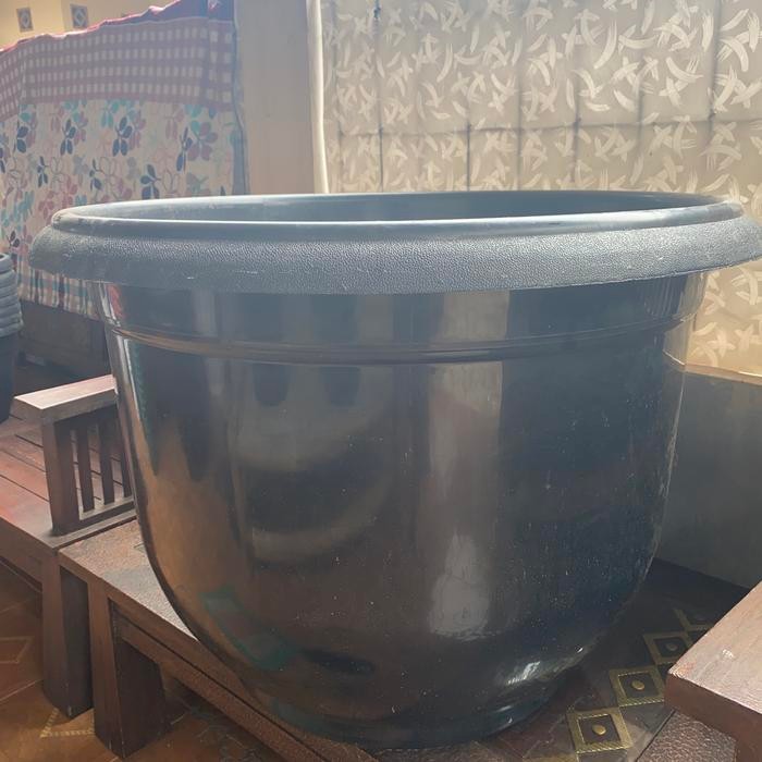pot tanaman besar 80 cm super jumbo / pot bunga jumbo cempaka 100