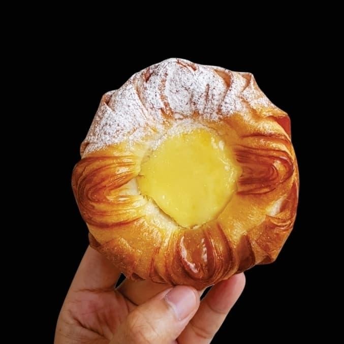 

JTTOP" MINI CROISSANT - CHEESE CAKE DANISH