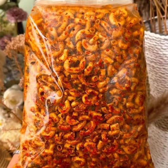 

Makaroni Pedas Bumbu Cikruh 1kg "MAKARONI NGABRET