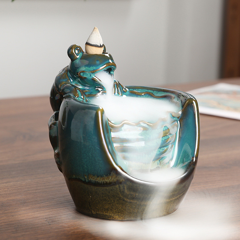 Kerajinan Keramik Katak Biru Air Terjun Arus Balik Pembakar Dupa Tanah Liat Ungu Tempat Dupa Lotus P
