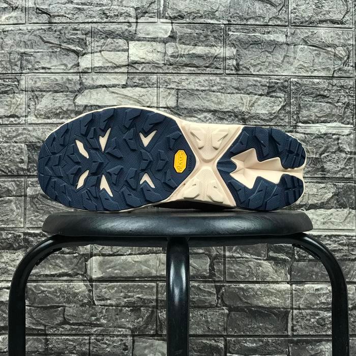 SALE  HOKA ONE ONE ANACAPA 2 LOW GTX BURGUNDY READYY