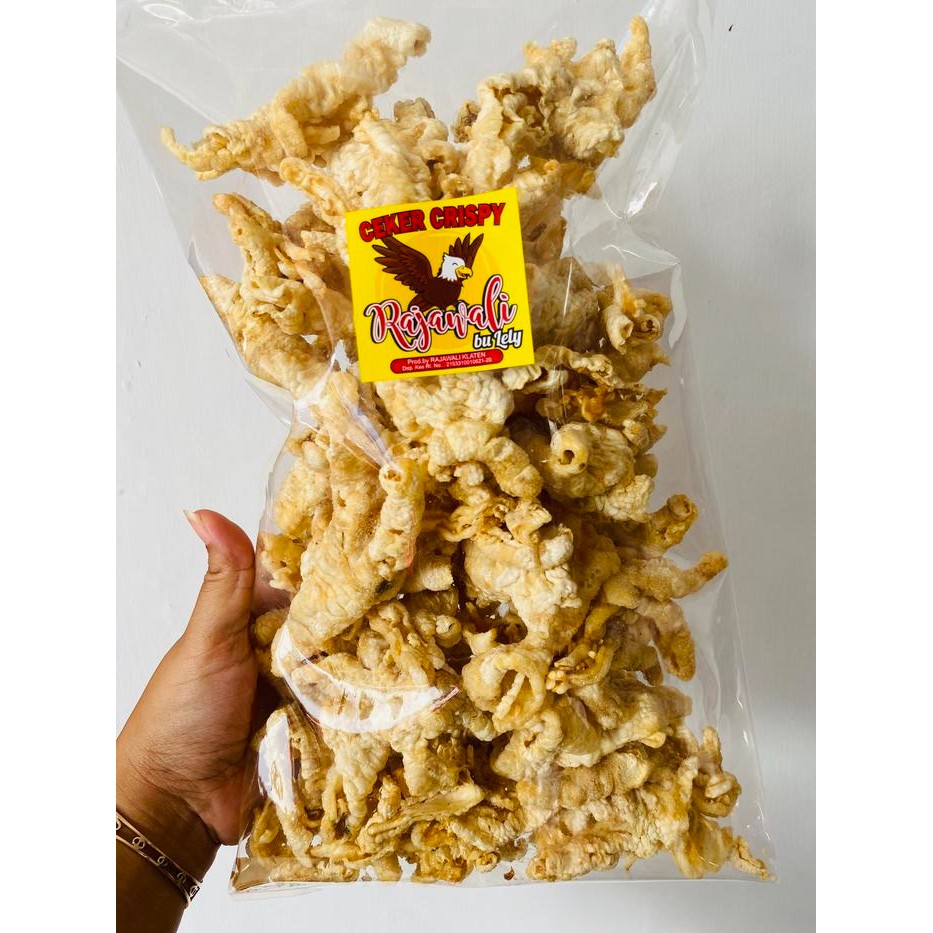 

250gr KERIPIK CEKER TANPA TULANG TANPA TEPUNG BU LELY PREMIUM HOT DAUN JERUK / KERUPUK RAMBAK CAKAR