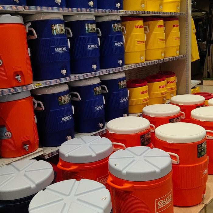 New` Igloo Seat Top Dispenser 37.8 Ltr