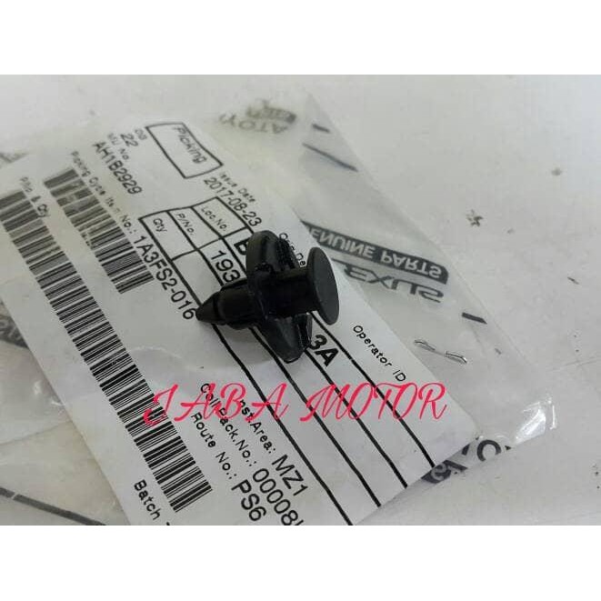 Kancing Liner Fender-Klip Liner Fender Toyota Kode 014