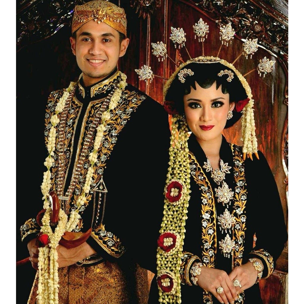 Tibodo melati palsu untuk pengantin jawa