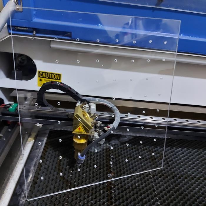 sekat aquarium akrilik 3mm