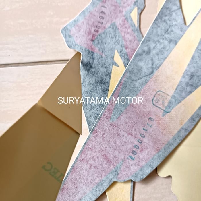 striping sticker lis supra x lama supra 100 original hitam abu abu