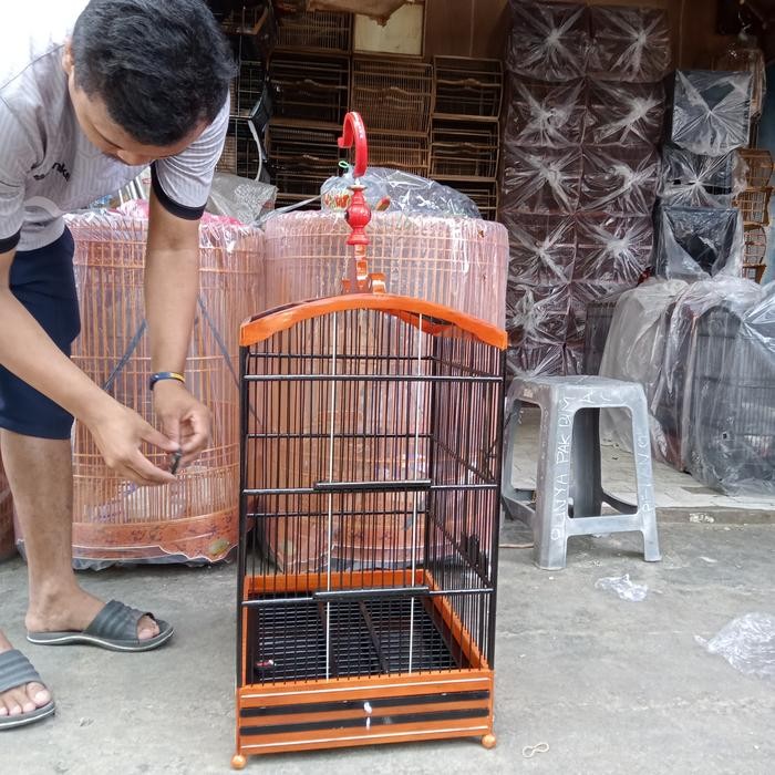 sangkar/kandang kotak Ebod No 3 warna coklat Lis (/)