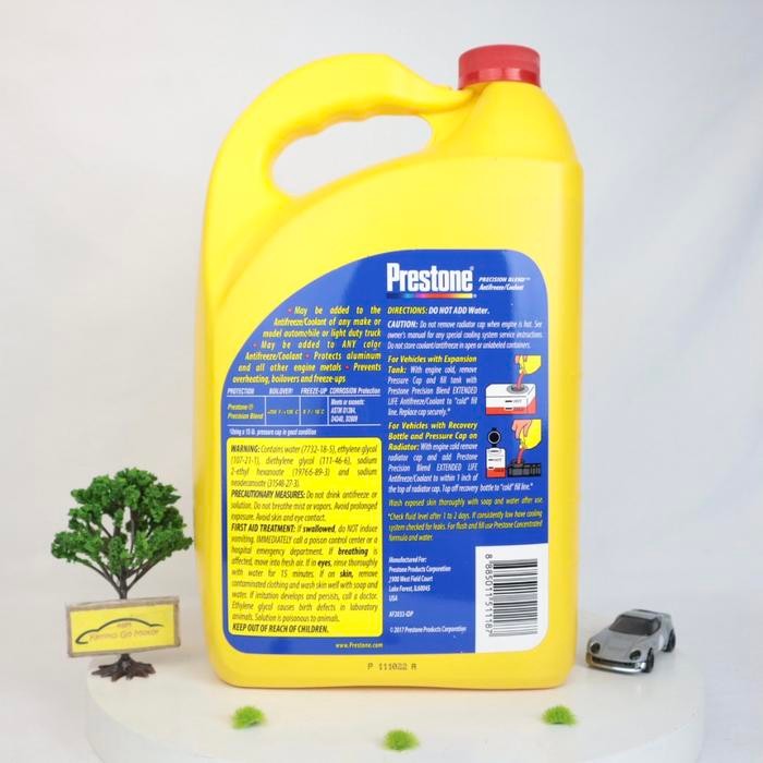Prestone Radiator Coolant Merah 4L - Air Radiator Prestone Merah 4L