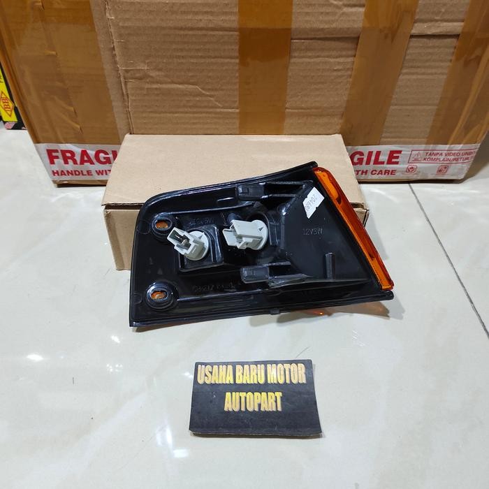 Lampu Sen Sein Depan Kuning Honda Grand Civic 88 , Lx ( 4 Pintu ) Kode 068