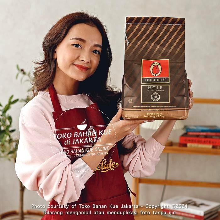

Tulip Powder Noir 2,5kg Sak Pure Cocoa Powder Black Cokelat Bubuk Hitam Murni Tulip Chocolatier