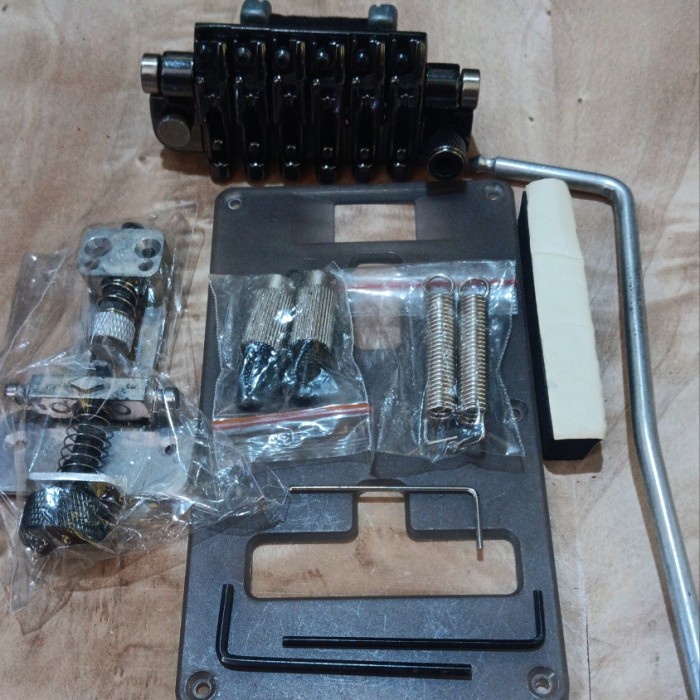 tremolo set ibanez ZR mini black