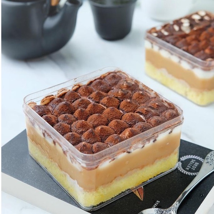

BANOFEE PREMIUM CAKE DESSERT BOX KODE 931