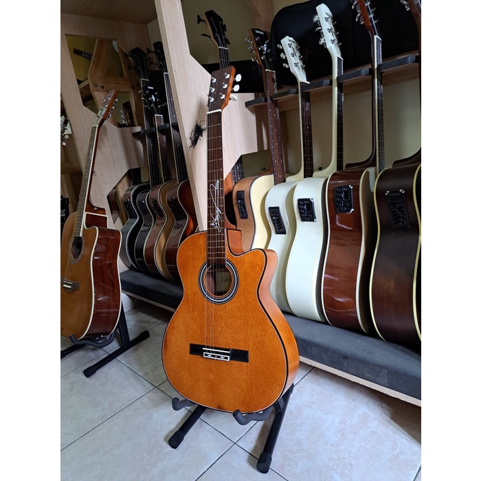 Gitar Akustik Murah Berkualitas Lakewood FG 225 Guitar akustik
