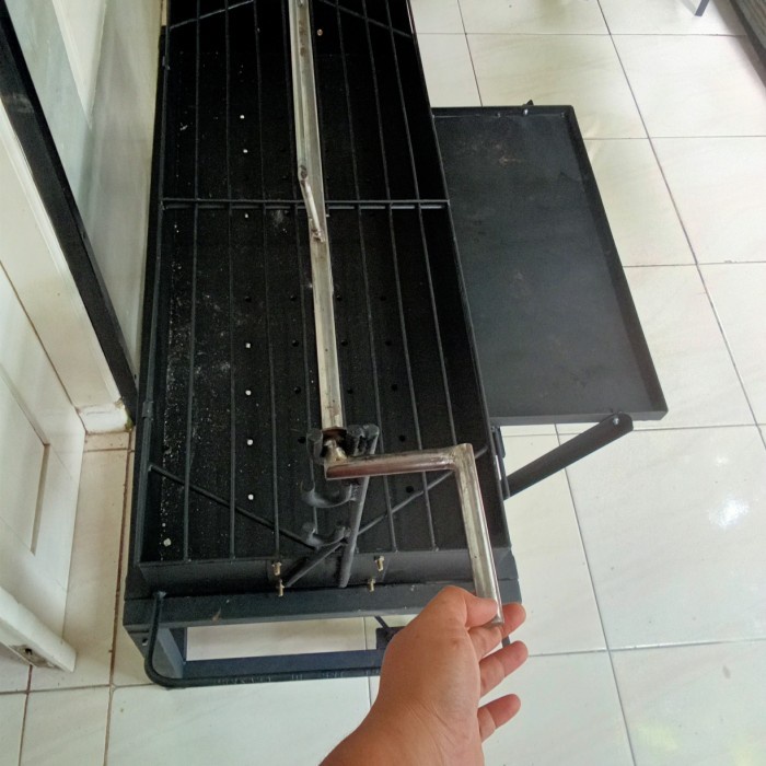 PANGGANGAN KAMBING GULING ROASTER