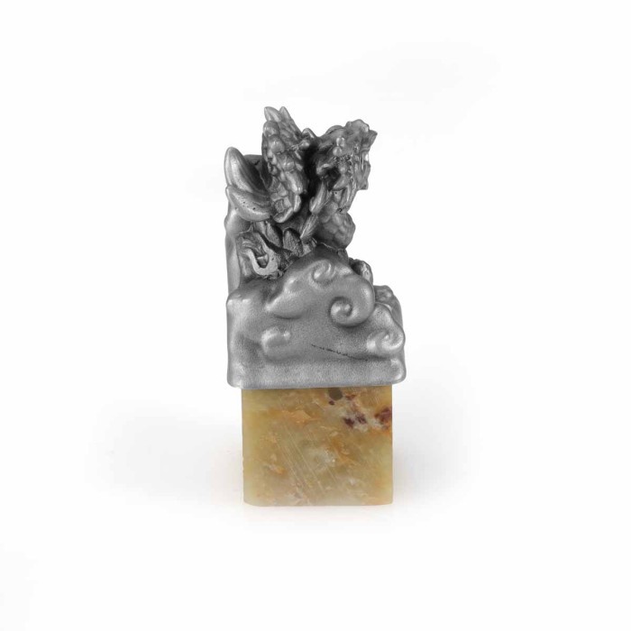 

Royal Selangor 2024 Year of the Dragon Seal