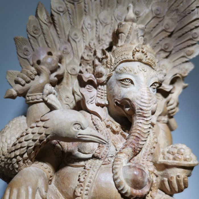 Patung Ganesha R Cendana Ntt K Kayu Tua 30Cm+- Sandalwood