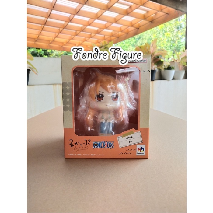 ORIGINAL LOOKUP NAMI ONE PIECE FIGURE BANDAI