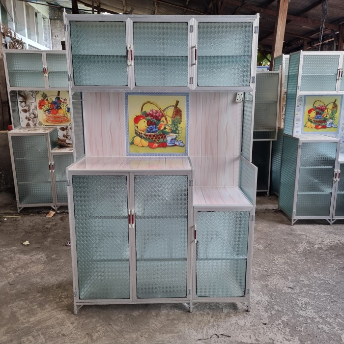 Rak Piring 3 Pintu Alunium Kaca