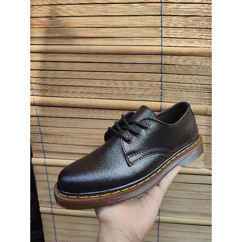 HOT DEALS Dr Martens Low Boots Original unisex pria wanita Sepatu dokmar 3 hole