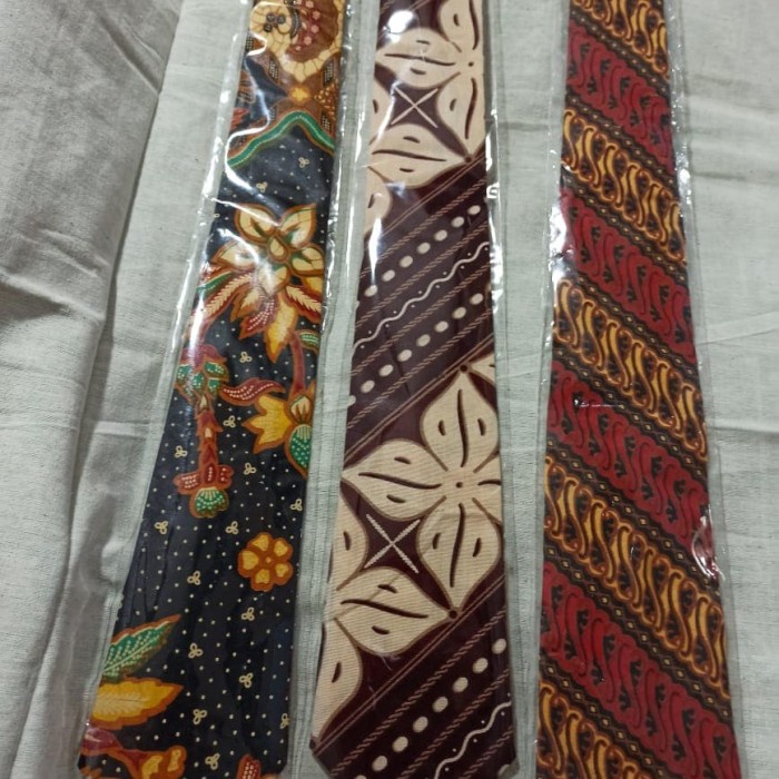 TERBARU Dasi batik Nusantara - dasi batik kantor