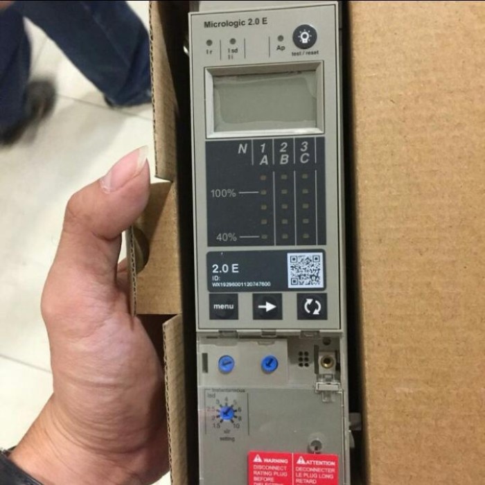 MICROLOGIC ACB 2.0 E / 2.0 A Schneider