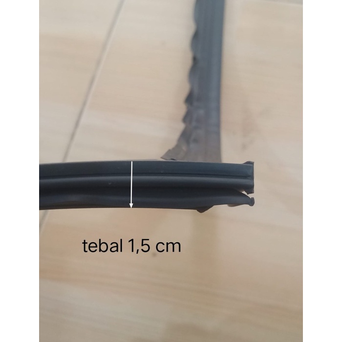 Karet Gasket Pintu Kulkas Sharp KnockDown Hitam 105 x 56 Cm Original