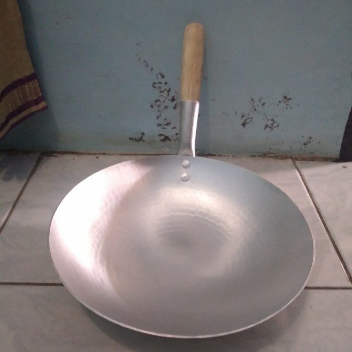 PREMIUM wajan gagang kayu lebar 29cm-30cm