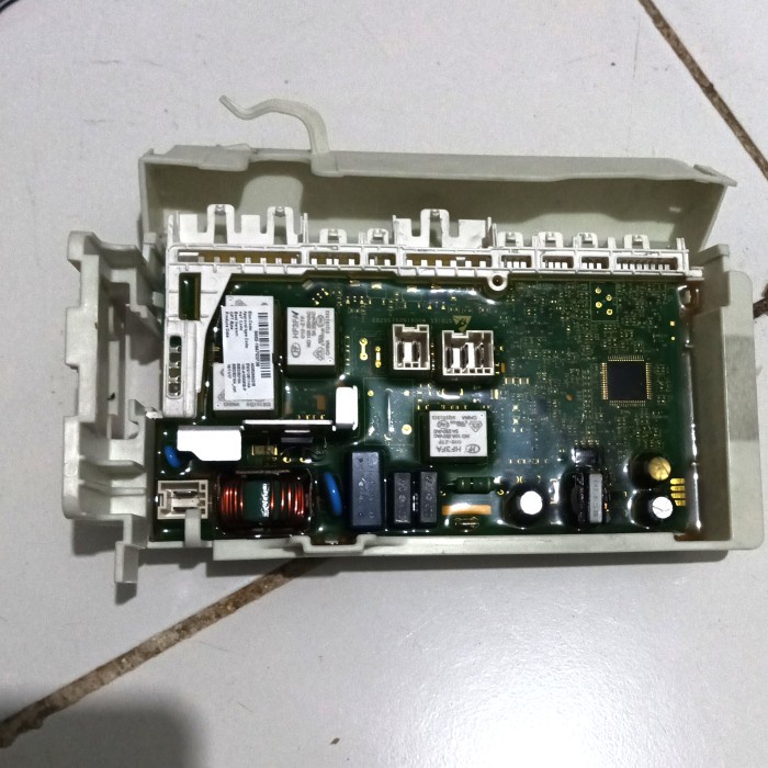 Modul mesin cuci Electrolux EWF 85743