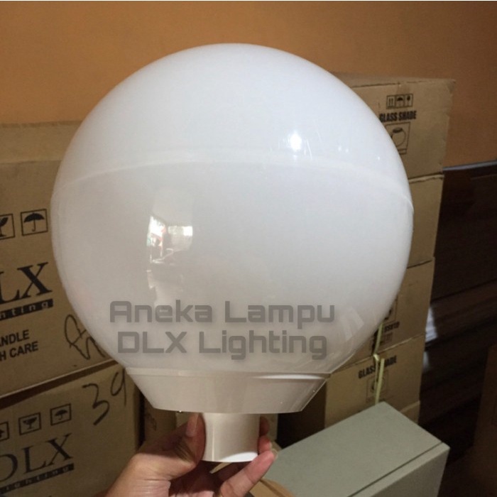 Lampu Taman Plastik Mika Bulat Putih susu Genlite Bukan DLx kaca