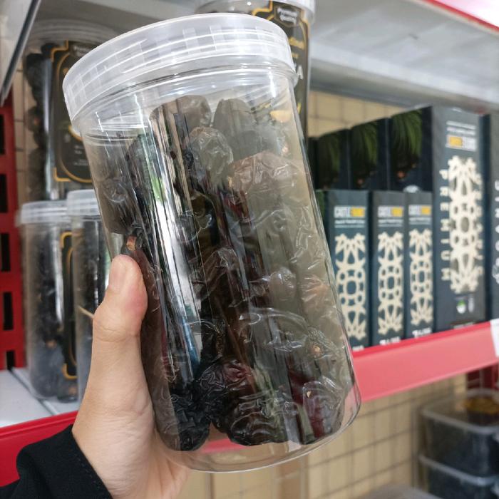

KURMA AJWA PREMIUM 500GR - OLEH OLEH HAJI & UMROH - KURMA NABI