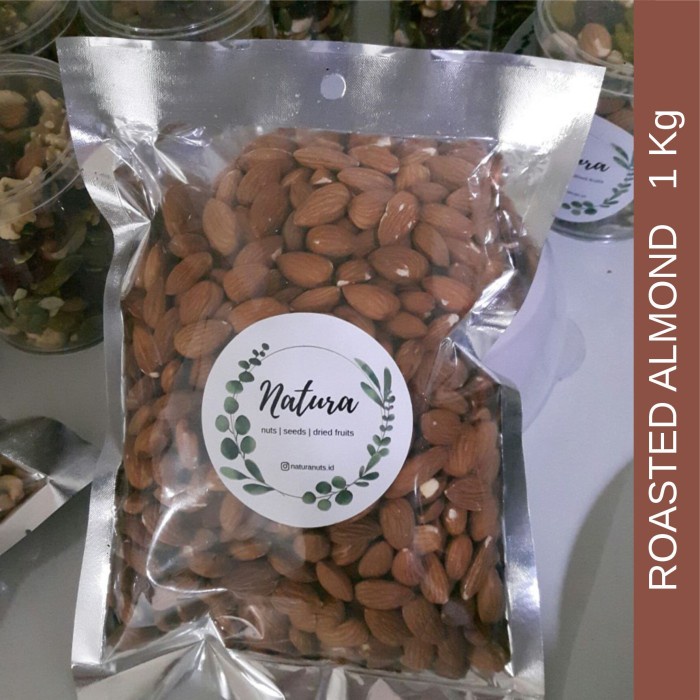 

Roasted Almond 1kg. Kacang Almond panggang. Fresh from the oven!!