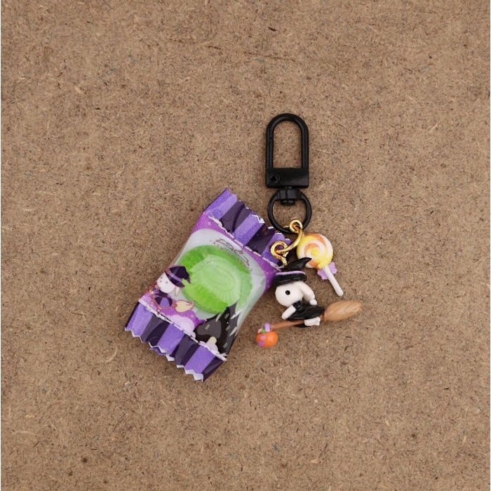 

Terlaris JT Halloween 2024 Fumi Candy Mini Charm SALE
