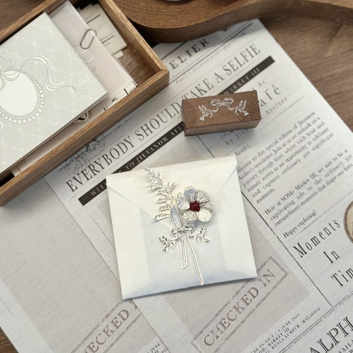 

Jieyanow Rubber Stamp - Bird with Ribbon / Bell / Dreaming of Slow Life / Key to Your Heart / Pin My