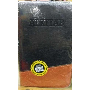 

Buku Alkitab Edisi Huruf Besar