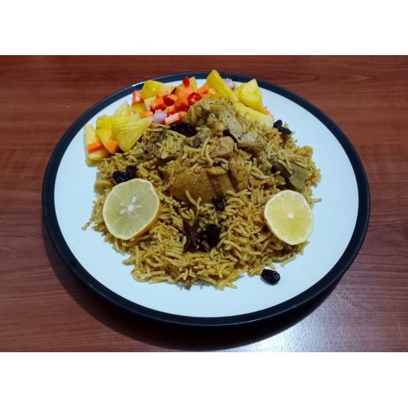 

Beras basmati dan Bumbu Nasi Kabsah Instan siap saji AL-BARKAH 400g paket hemat