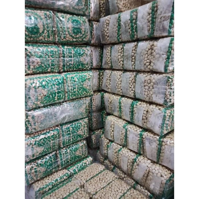 

PAKET HEMAT 3 BUNGKUS KACANG KUPAS MENTAH ASLI TUBAN 3 X 350 GRAM