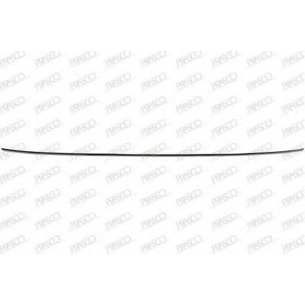 Lis Chrome Bemper Belakang Tengah Mercedes Benz E Class (W211) Old