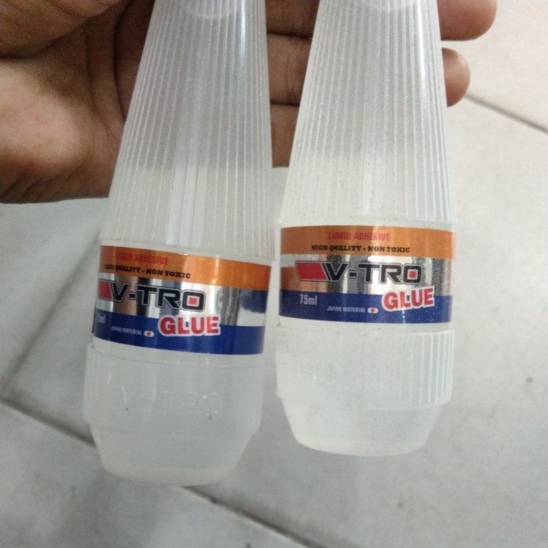 

(1 pcs) lem kertas cair V - TRO satuan / liquid glue V- TRO