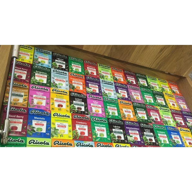 

Diskon Permen / Candy Box Ricola Swiss Herb 100 Gr Original, Lemon Mint, Menthol, Blackcurrant, 40